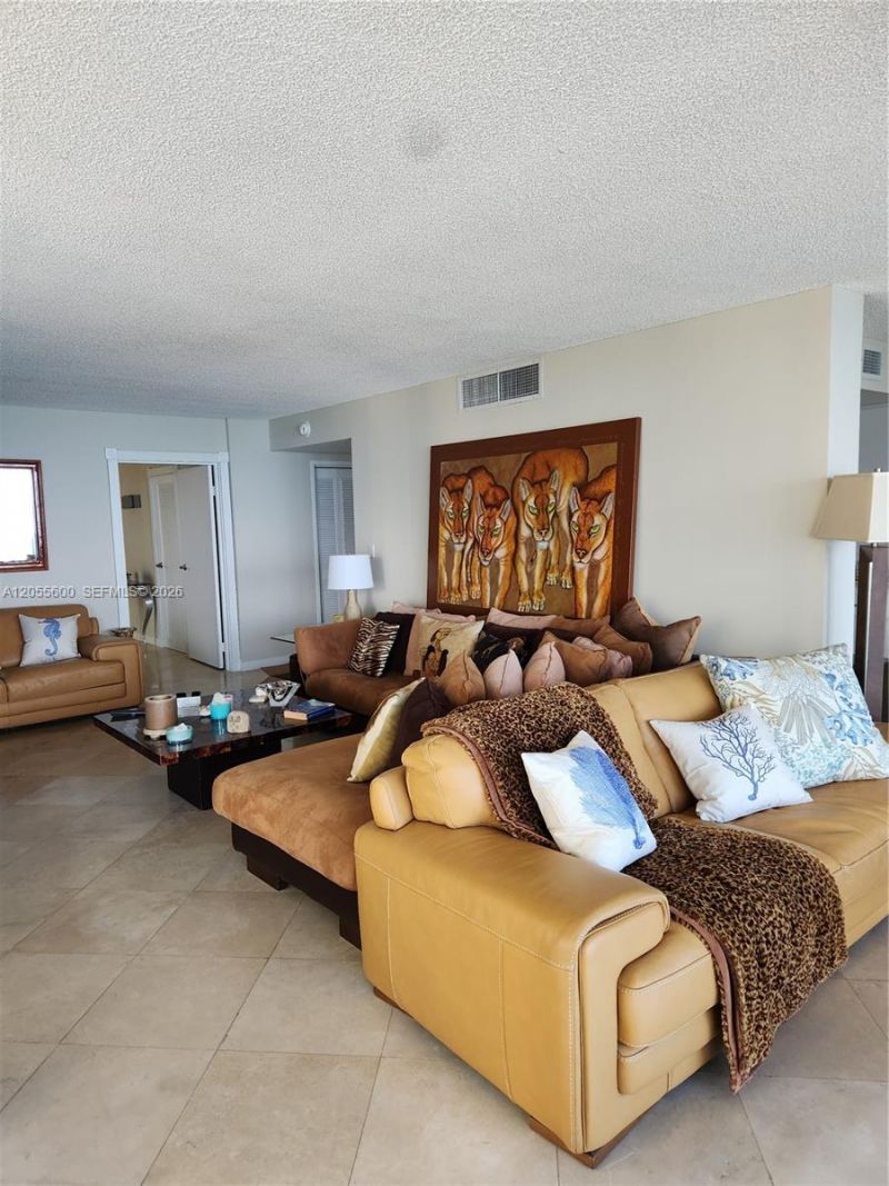 5460 N. Ocean Dr , Unit 4B, Singer Island, FL 33404 Photo