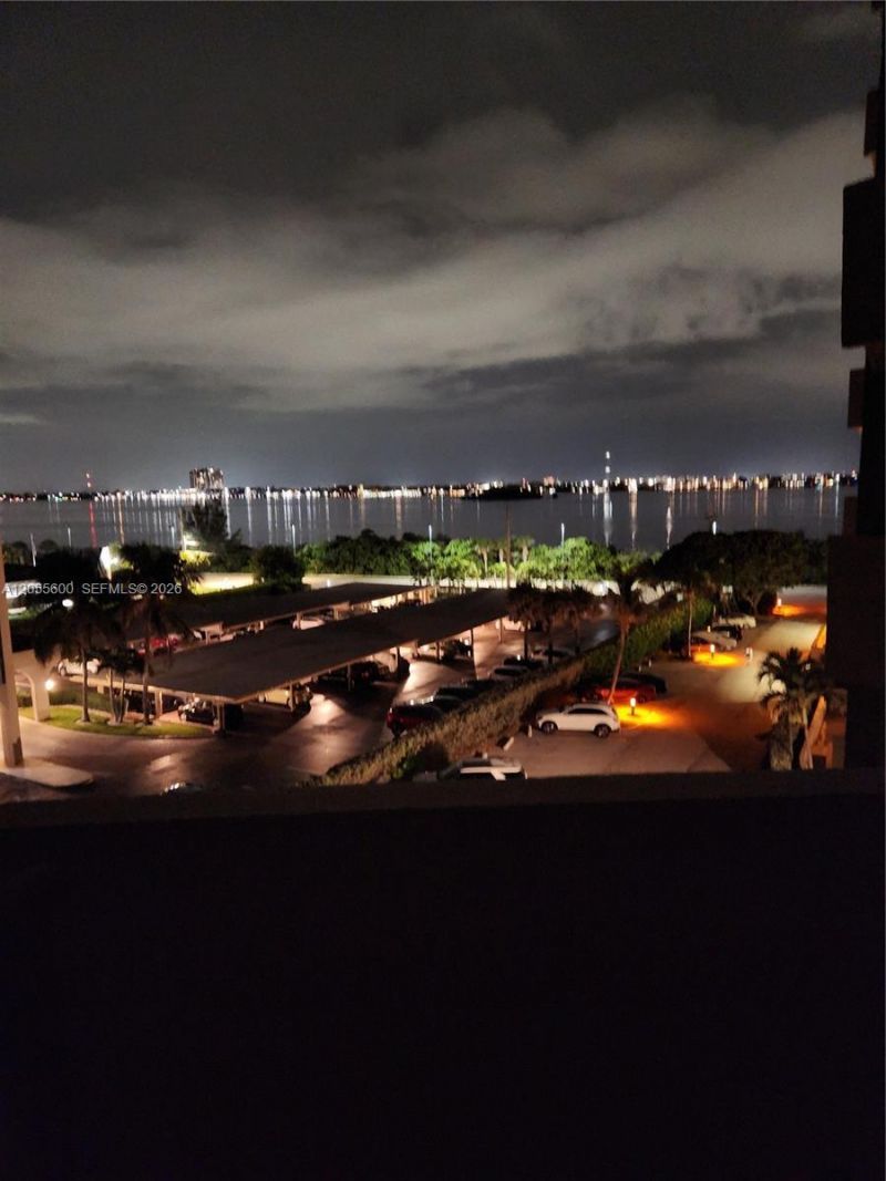 5460 N Ocean Dr, Unit 4B, Singer Island, FL 33404 Photo