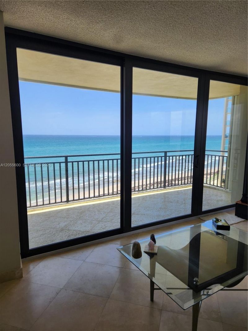5460 N Ocean Dr, Unit 4B, Singer Island, FL 33404 Photo