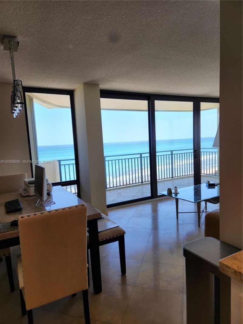 5460 N Ocean Dr, Unit 4B, Singer Island, FL 33404 Photo