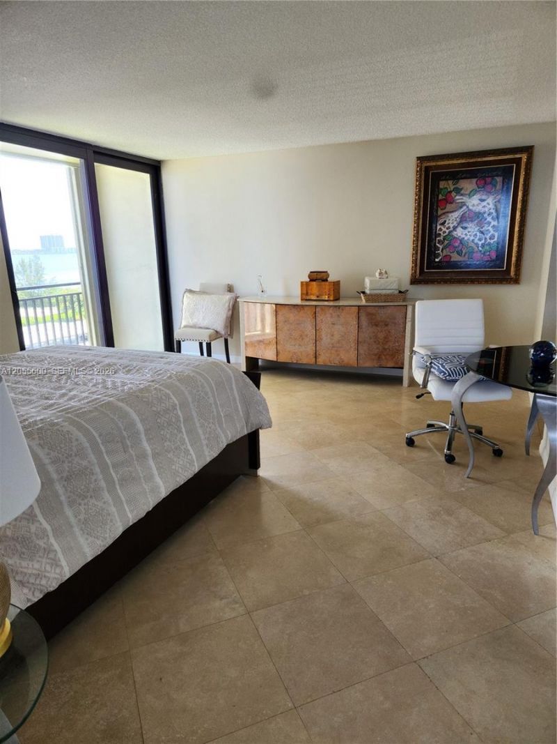 5460 N Ocean Dr, Unit 4B, Singer Island, FL 33404 Photo