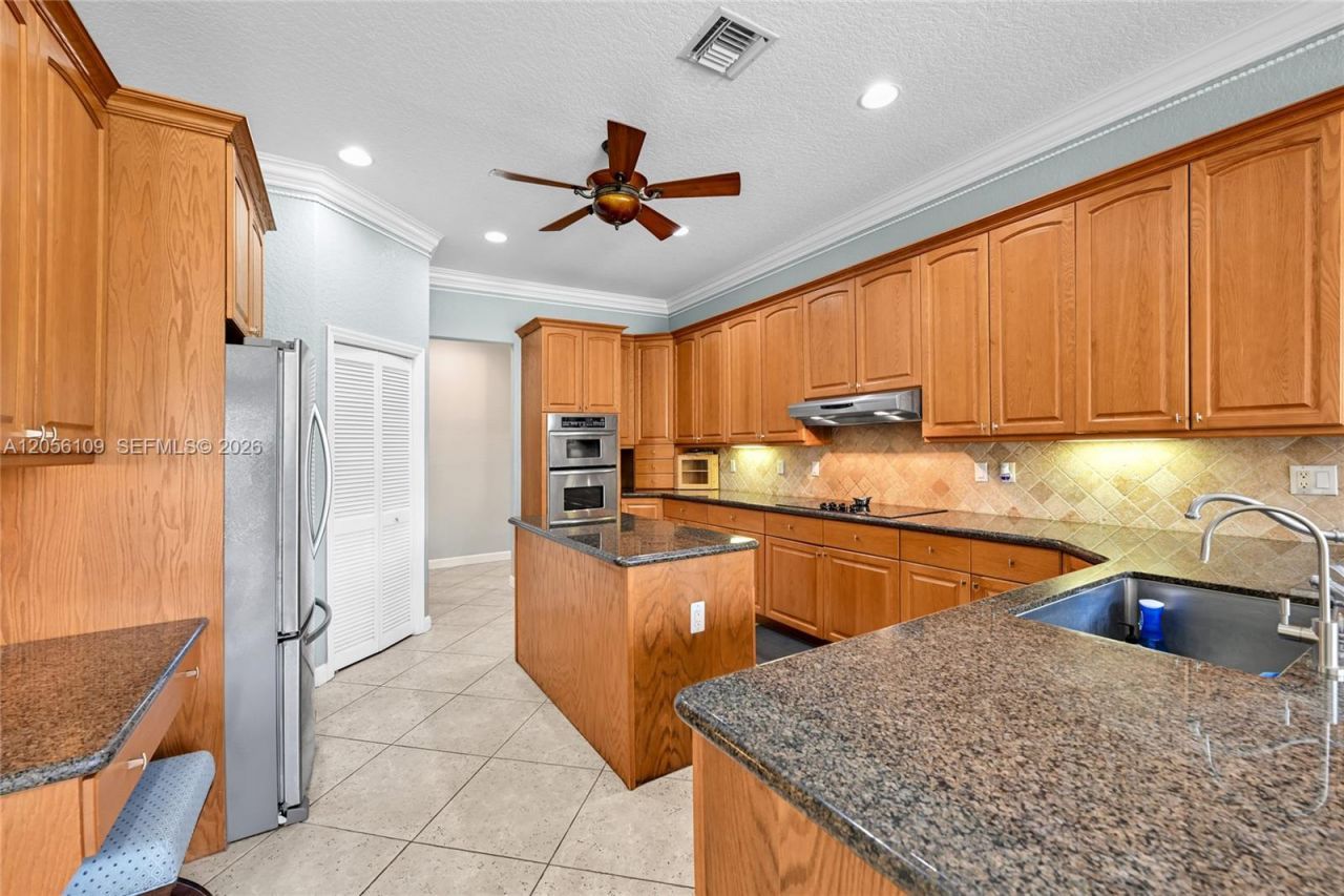 11070 SW 52nd Ct, Davie, FL 33328 Photo