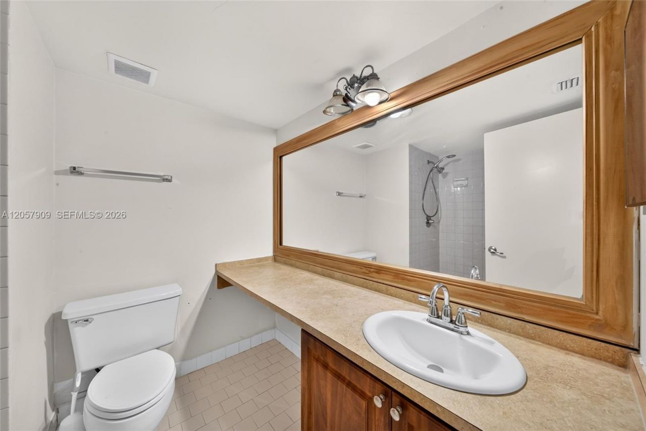6666 SW 115th Ct , Unit 301, Miami, FL 33173 Photo