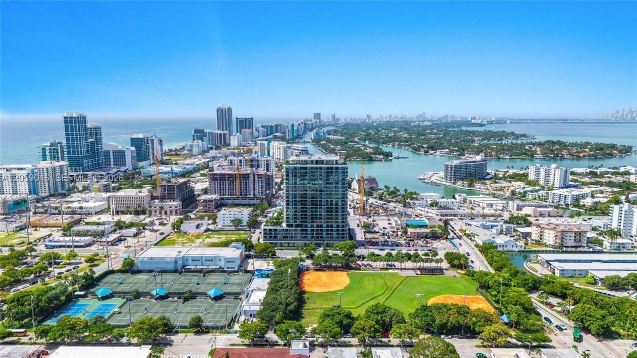 7620 Carlyle Ave , Unit 206, Miami Beach, FL 33141 Photo