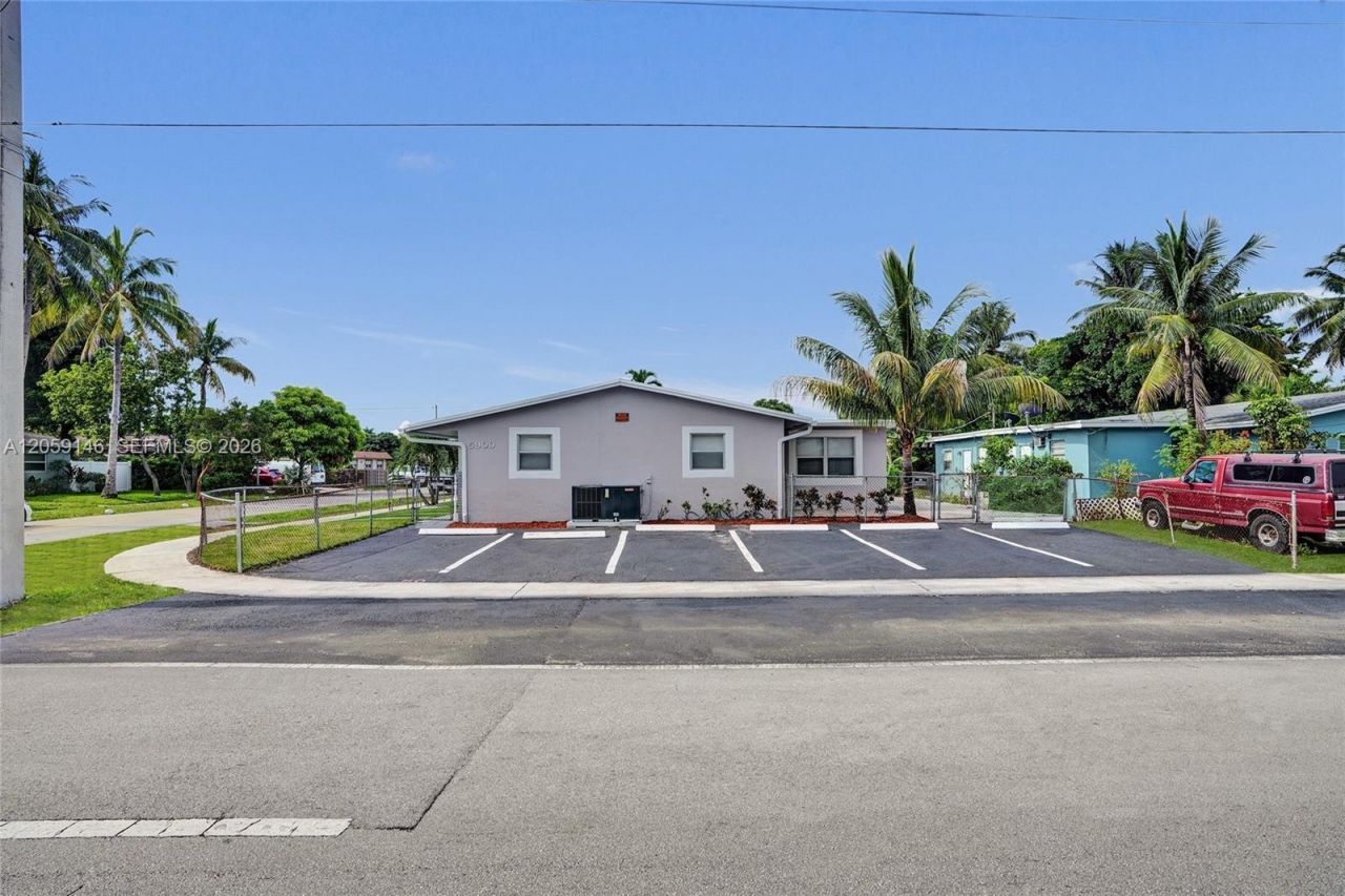 5900 NW 19th St, Unit B, Sunrise, FL 33313 Photo