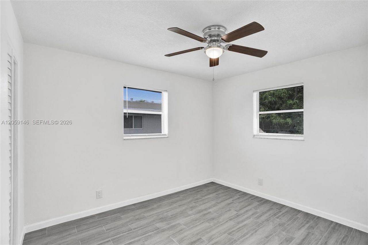 5900 NW 19th St, Unit B, Sunrise, FL 33313 Photo
