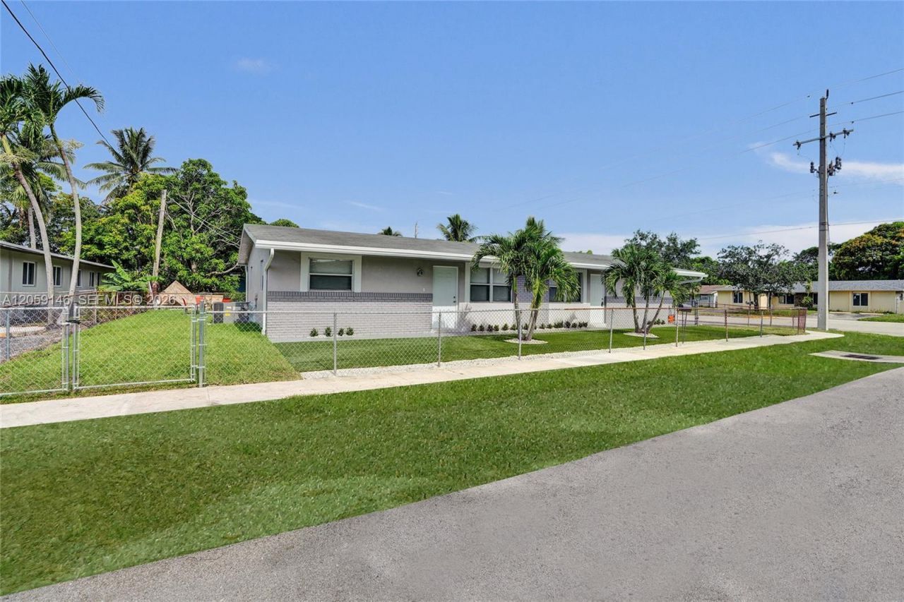 5900 NW 19th St, Unit B, Sunrise, FL 33313 Photo