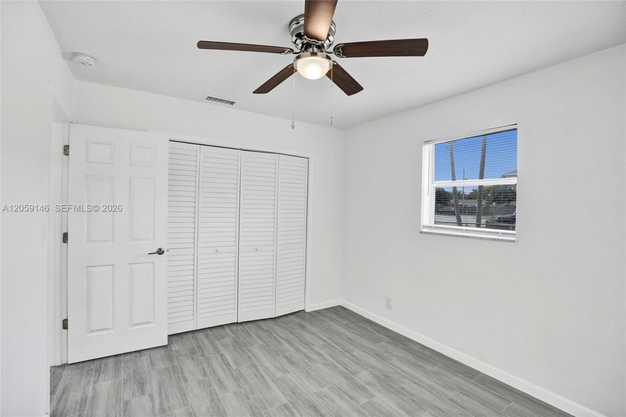 5900 NW 19th St, Unit B, Sunrise, FL 33313 Photo