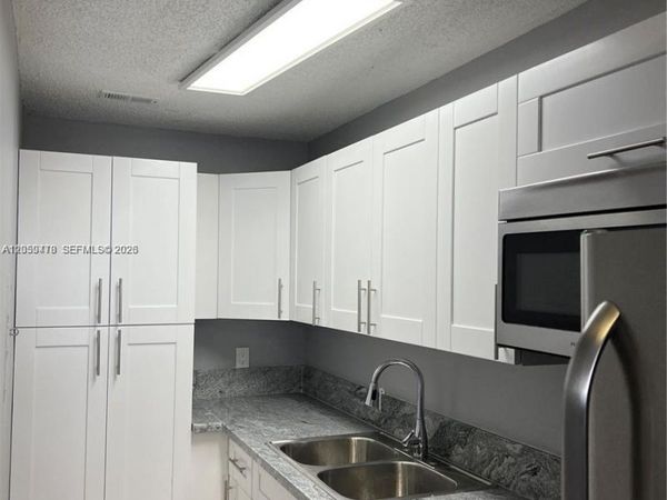 Unit 645, Hialeah, FL 33014