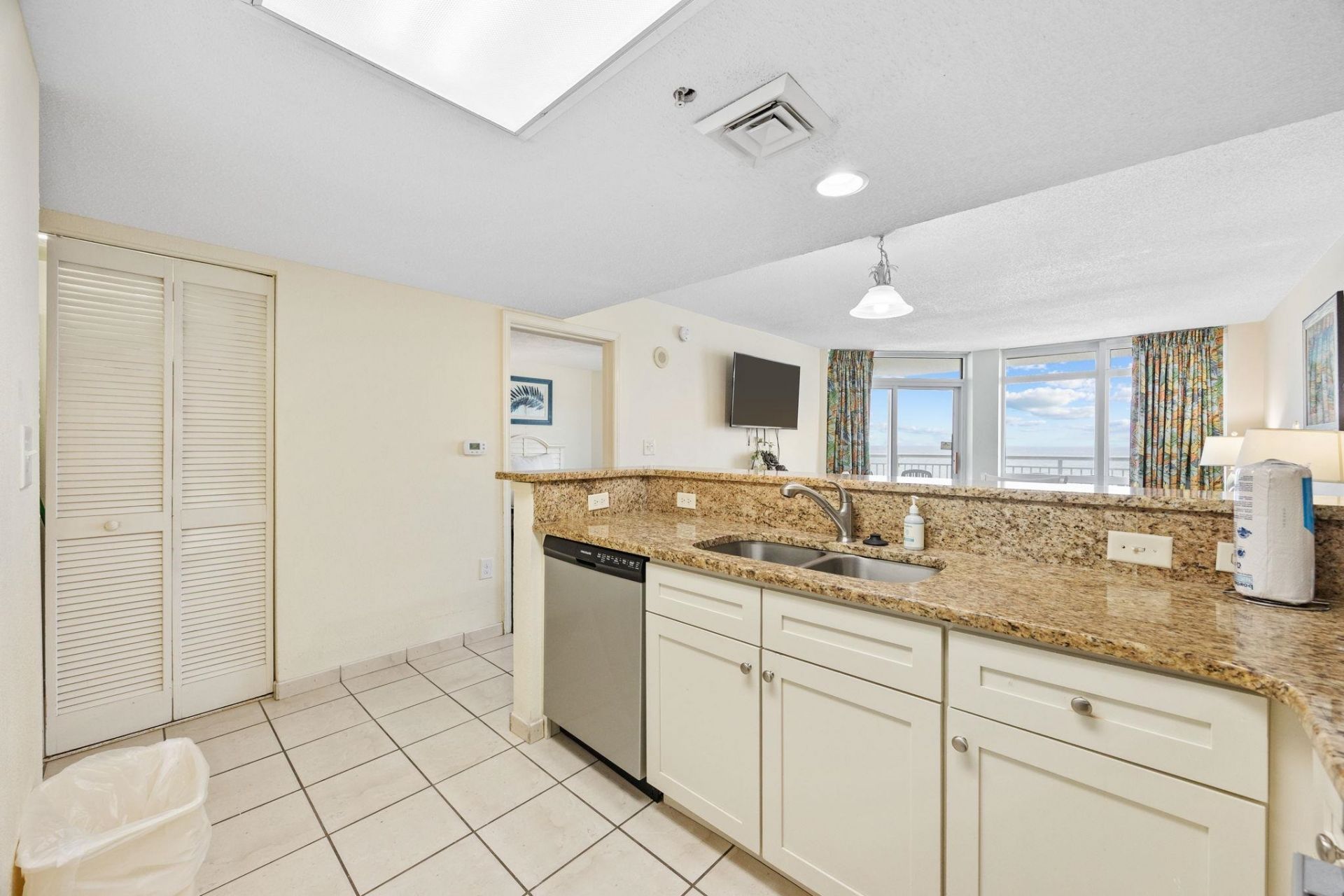 2711 S Ocean Blvd.  Photo 23