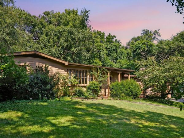 4235 S Windermere Avenue , Springfield, MO 65804