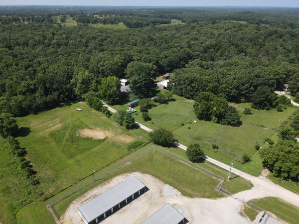 5191 County Road 4650 , Pomona, MO 65789