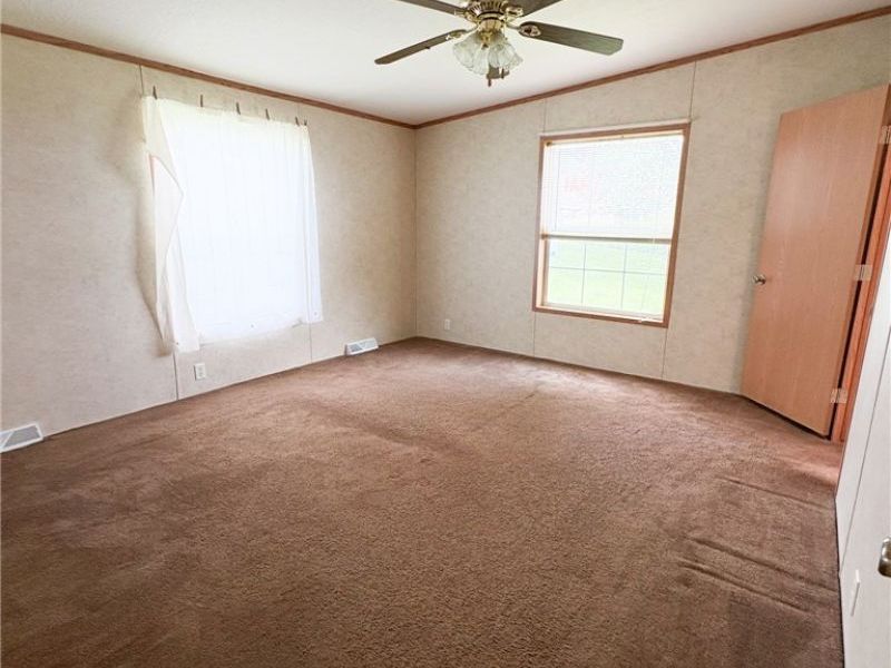 43195 South Avenue, Beallsville, OH 43716 Photo 18