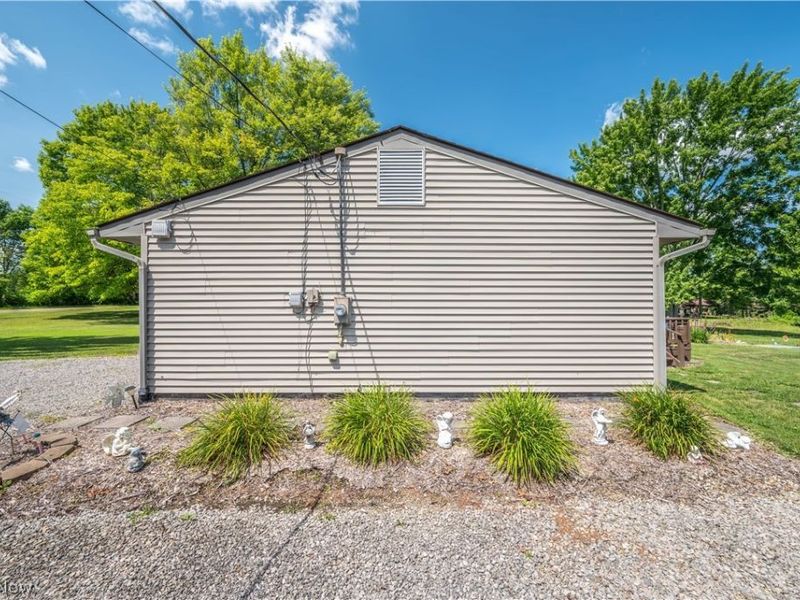 6142 Fairview Road, Austintown, OH 44515 Photo 35