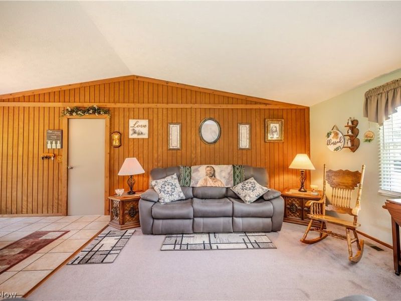 6142 Fairview Road, Austintown, OH 44515 Photo 7
