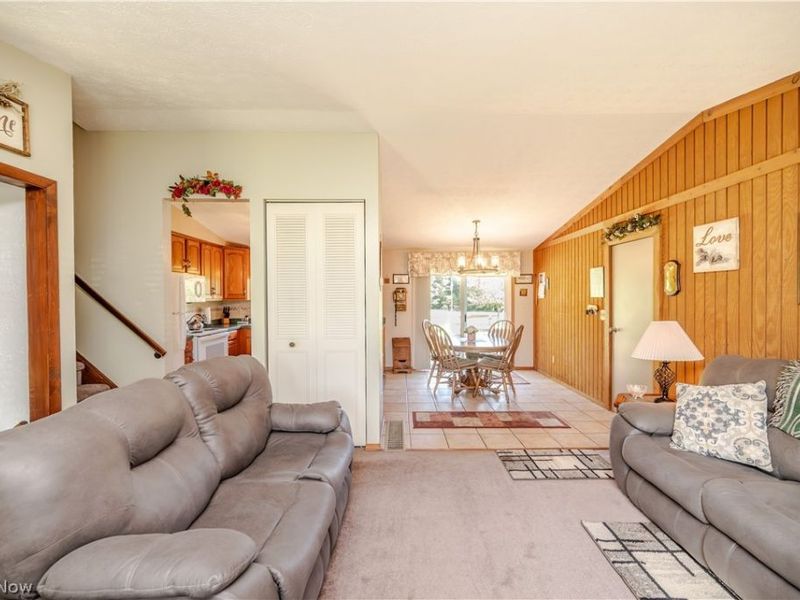 6142 Fairview Road, Austintown, OH 44515 Photo 8