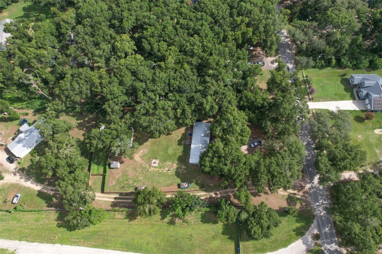 1606 N Kingsway Rd , Seffner, FL 33584 Photo