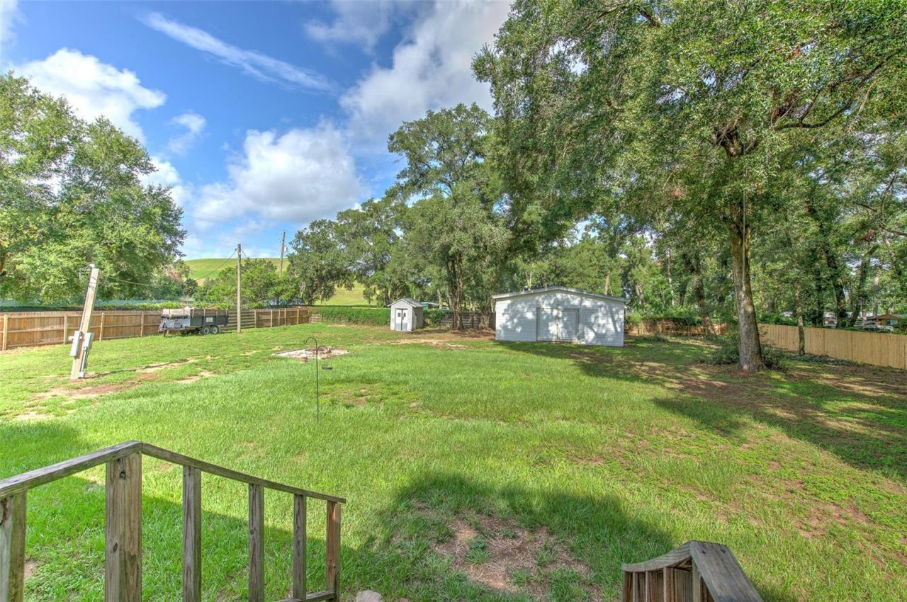 1606 N Kingsway Rd , Seffner, FL 33584 Photo