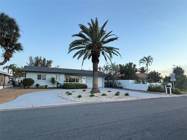 490 82ND AVENUE , ST PETE BEACH, FL 33706