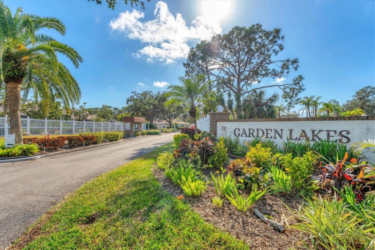 5908 Garden Lakes Majestic, Bradenton, FL 34203 Photo