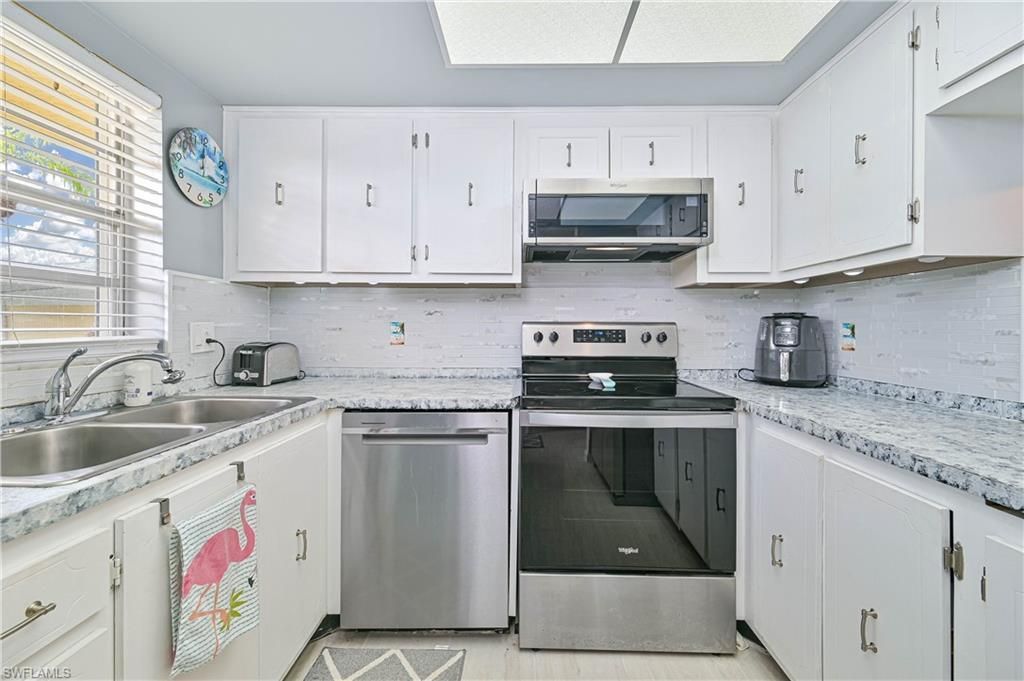 351 Charlemagne Blvd, Unit 105A, Naples, FL 34112 Photo