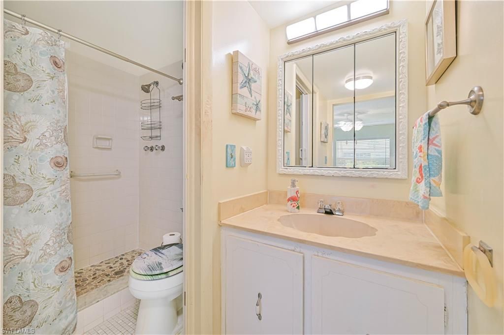 351 Charlemagne Blvd, Unit 105A, Naples, FL 34112 Photo
