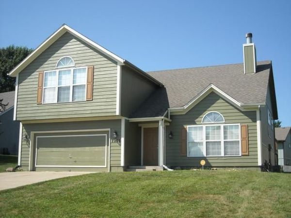 7203 E 133rd Circle, Grandview, MO 64030