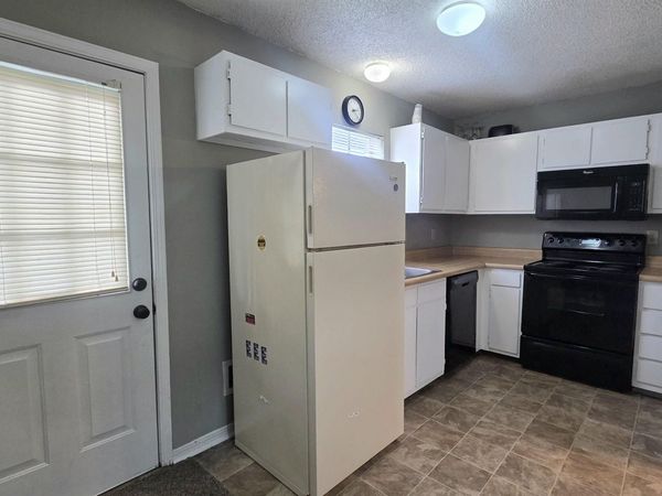1736 Brightside Dr, Baton Rouge, LA 70820
