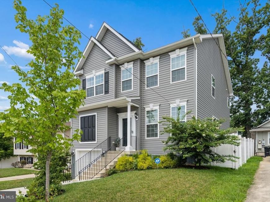1517 Pacific Avenue, Capitol Heights, MD 20743 Main Photo