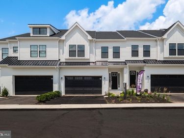 215 RIVER TRAIL CIRCLE , KING OF PRUSSIA, PA 19406