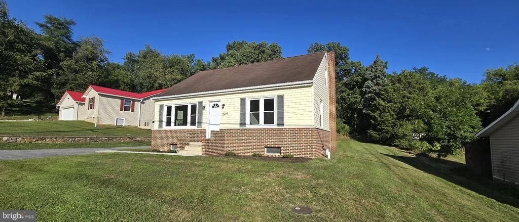 9258 TOMSTOWN ROAD , WAYNESBORO, PA 17268