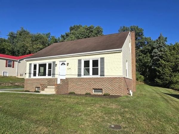 9258 TOMSTOWN ROAD , WAYNESBORO, PA 17268
