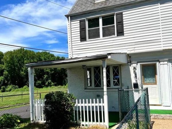 5619 MITCHELL ROAD, LEVITTOWN, PA 19057
