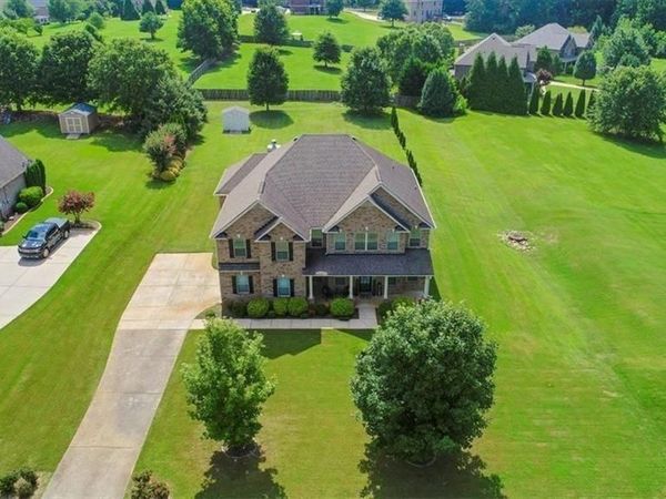 213 Manresa Court, Hampton, GA 30228