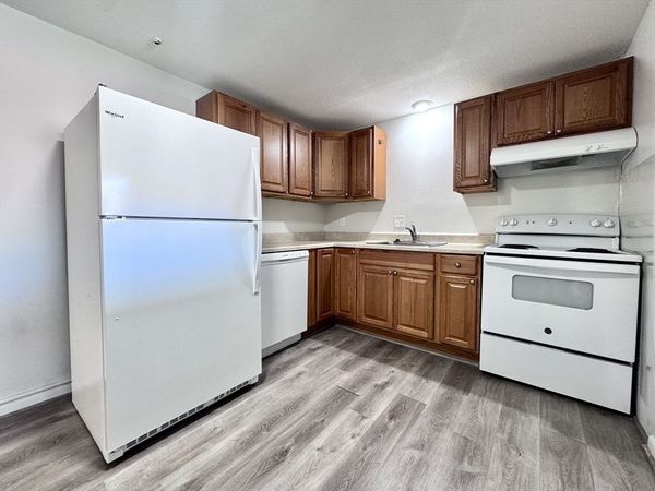 50-58 Walnut St, Unit 12, Waltham, MA 02453