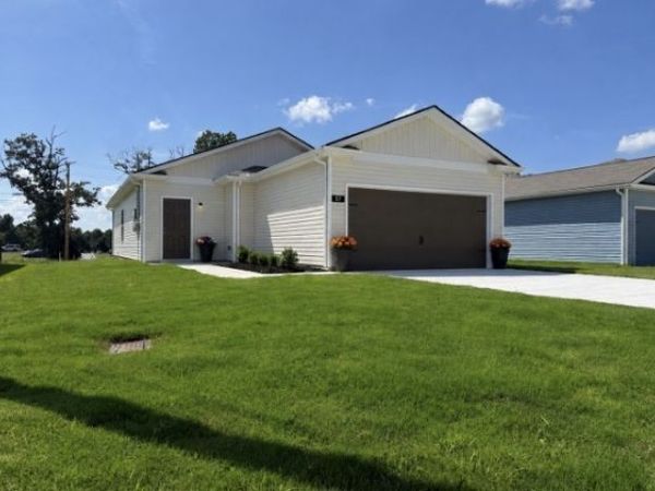 57 Stonehenge Lane, Manchester, TN 37355