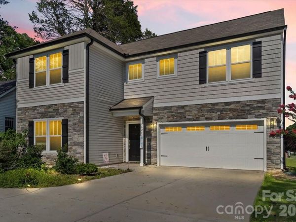 4627 Shattalon Drive, Winston Salem, NC 27106