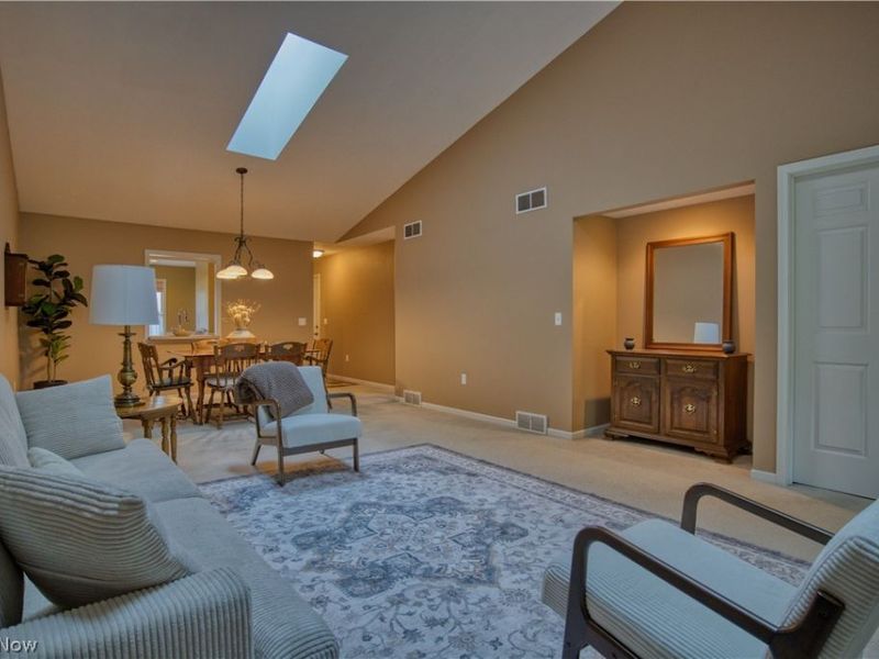 1108 Shadow Ridge Drive, Niles, OH 44446 Photo 10