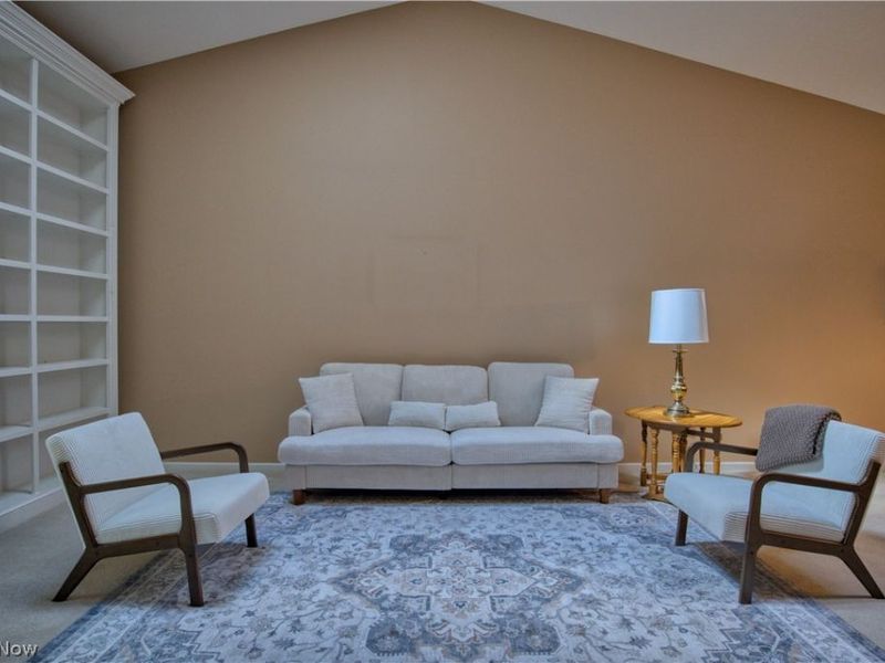 1108 Shadow Ridge Drive, Niles, OH 44446 Photo 11
