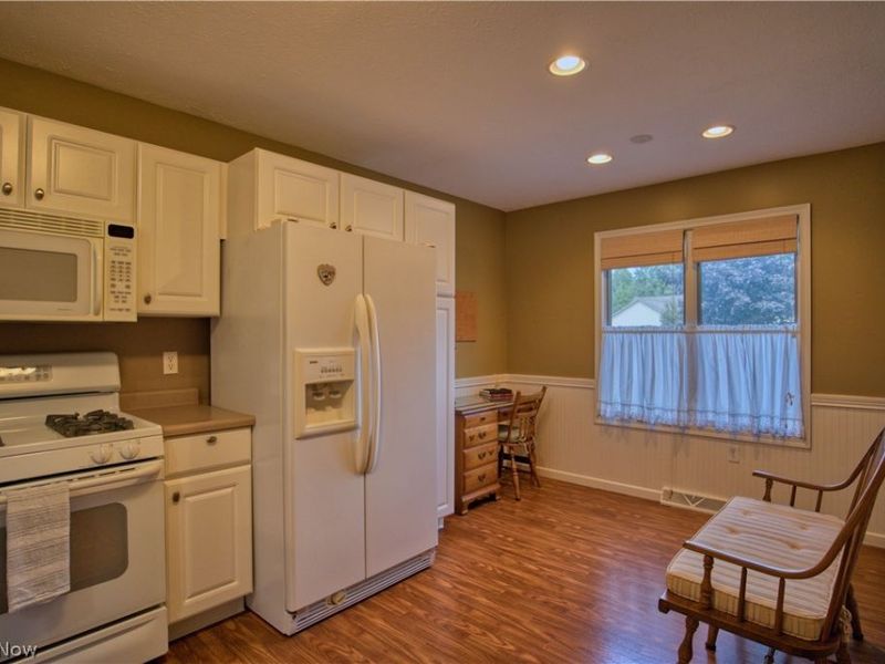 1108 Shadow Ridge Drive, Niles, OH 44446 Photo 3