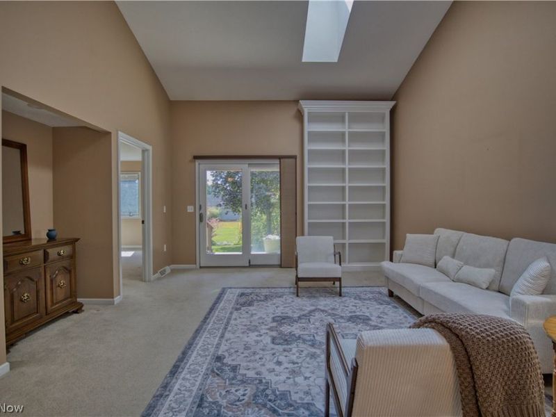 1108 Shadow Ridge Drive, Niles, OH 44446 Photo 9
