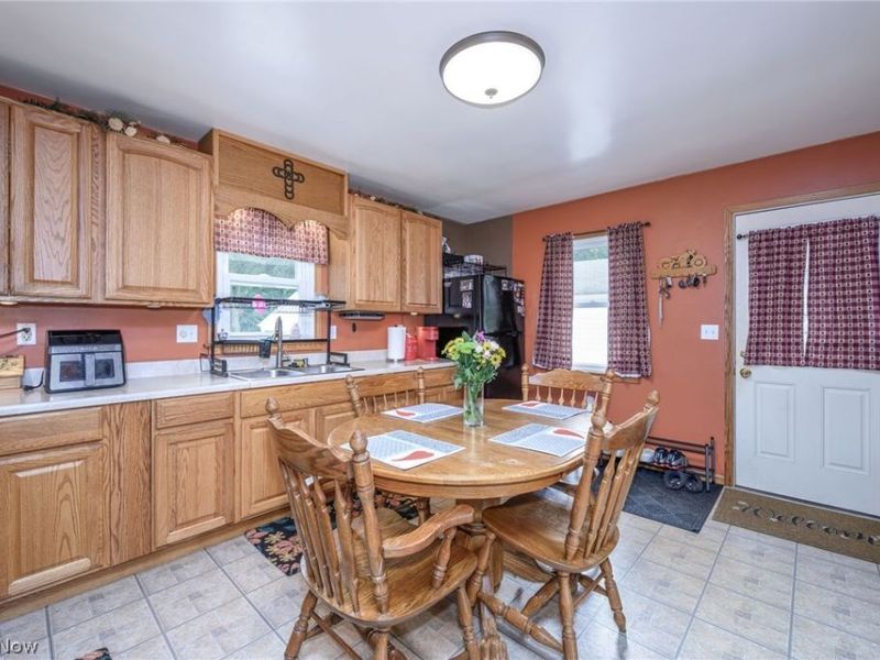 4496 Ticknor Avenue, Newton Falls, OH 44444 Photo 7