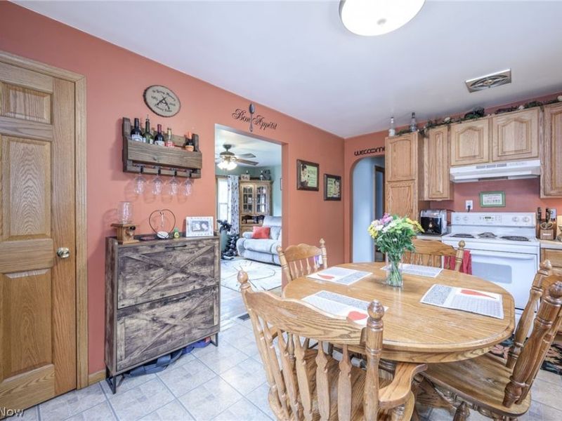 4496 Ticknor Avenue, Newton Falls, OH 44444 Photo 9