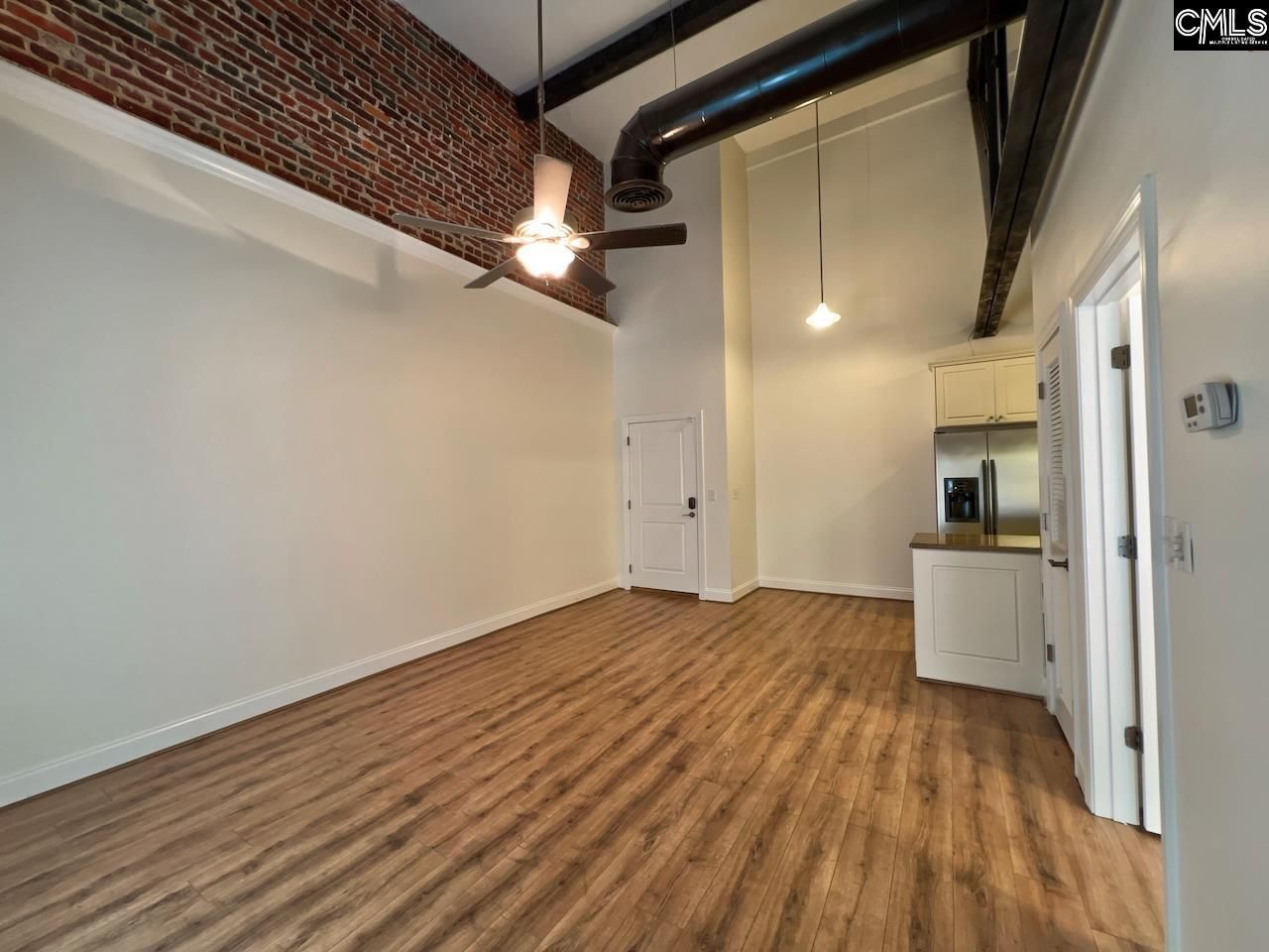 705 Maple Street  Photo 8