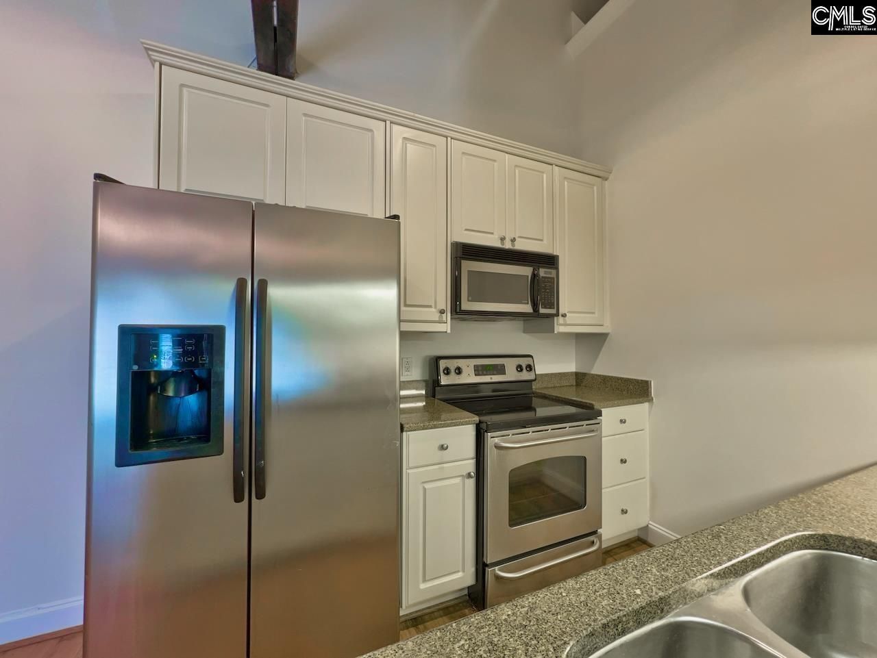 705 Maple Street  Photo 9