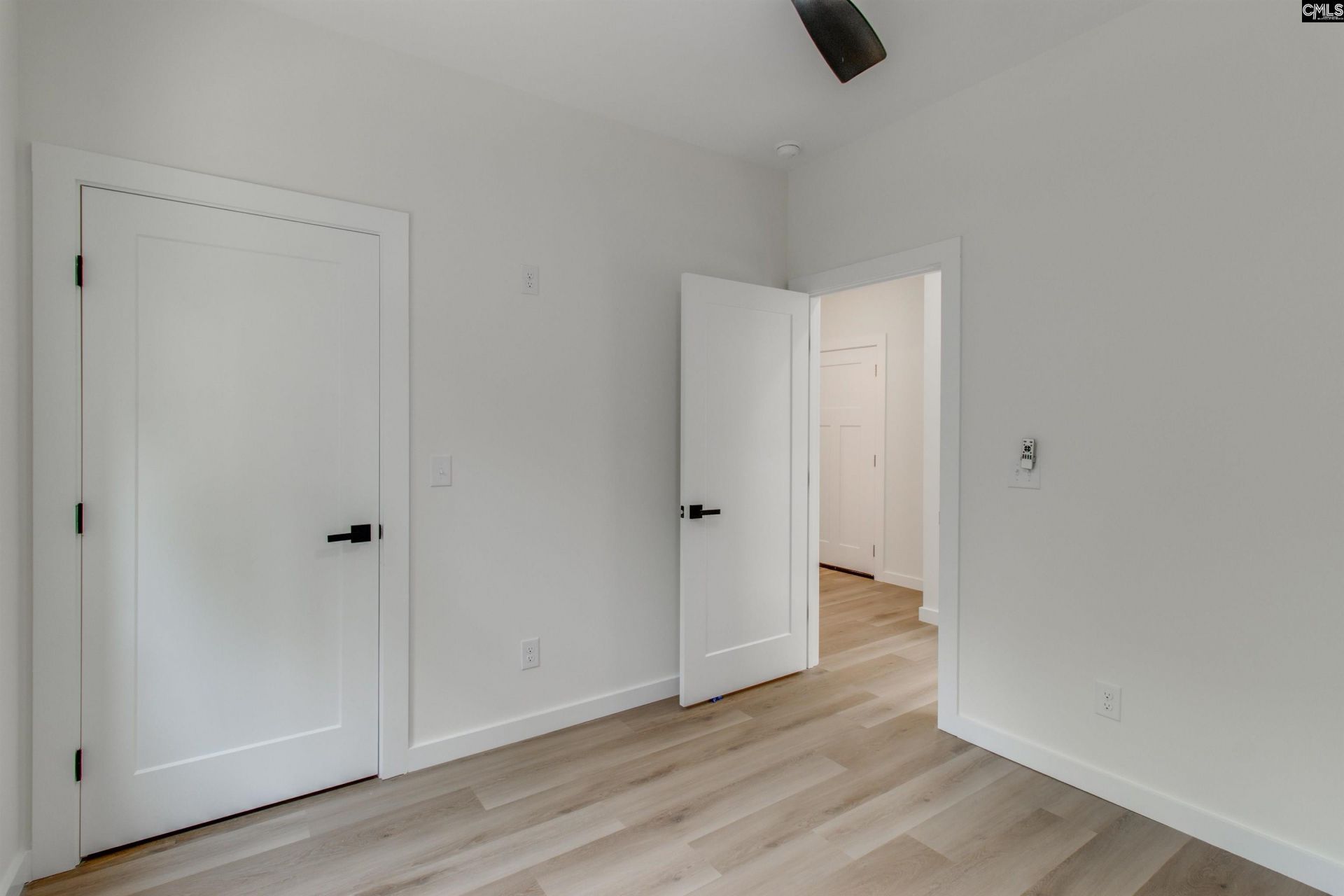 129 Willdin Road  Photo 17