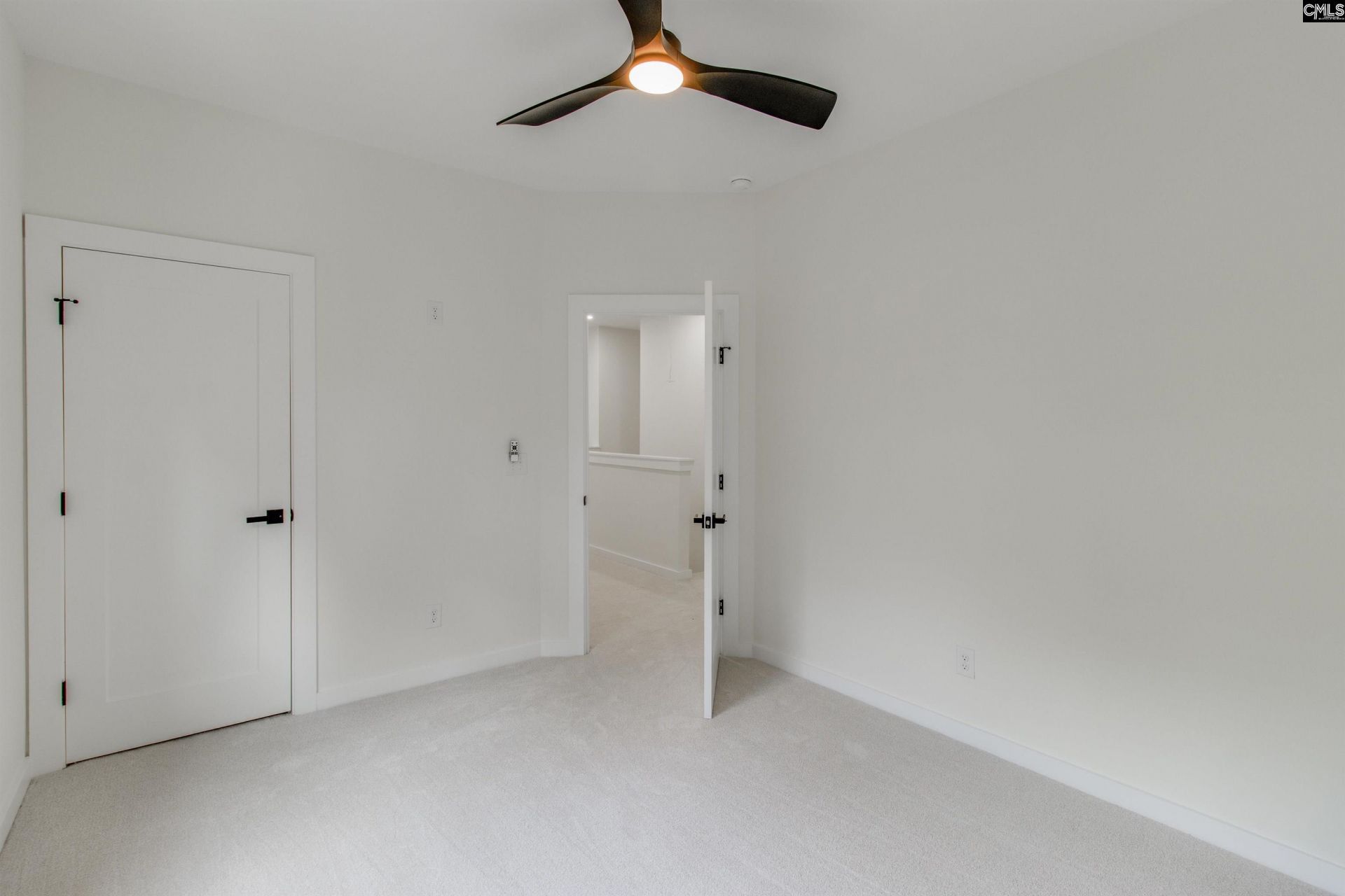 129 Willdin Road  Photo 18