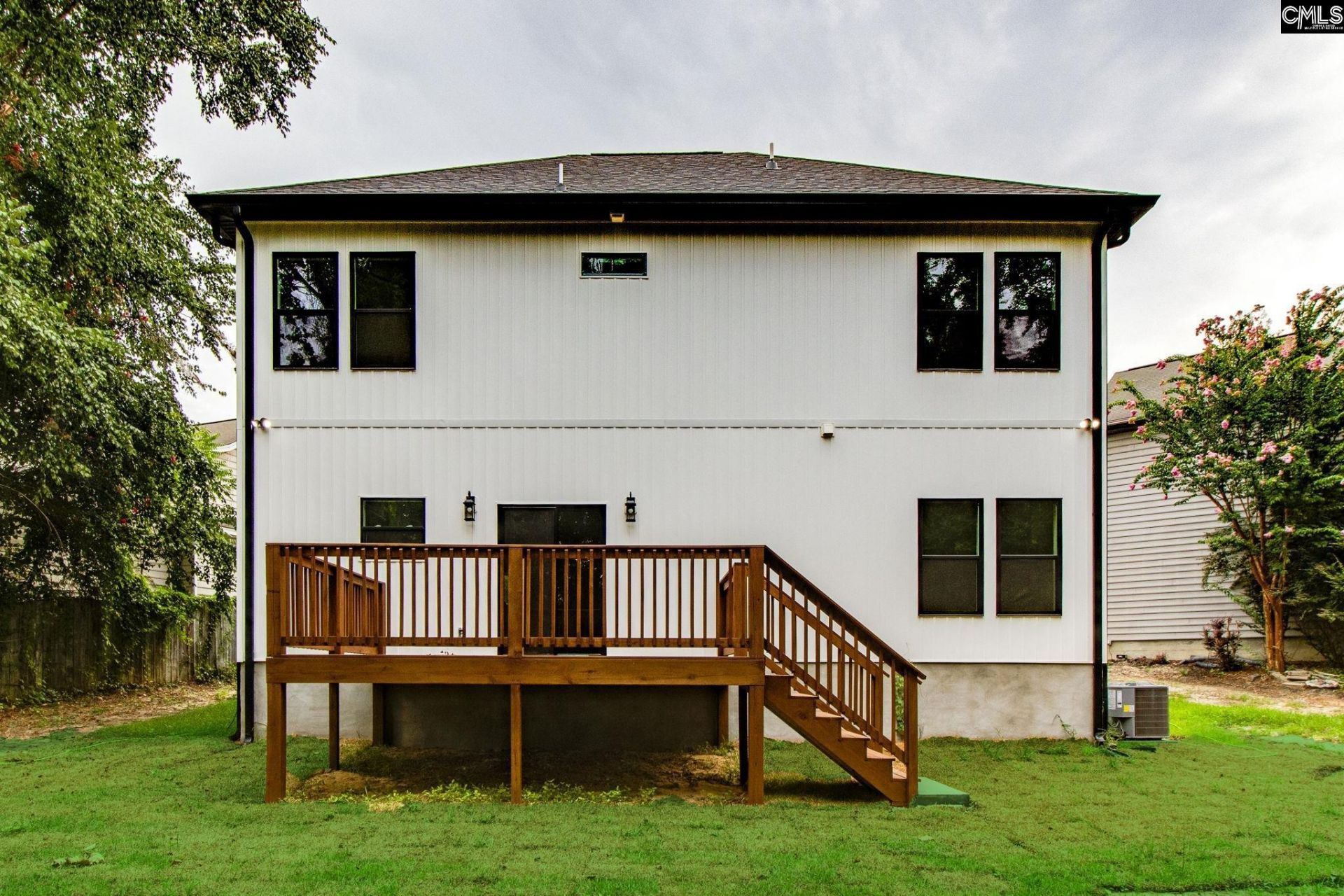 129 Willdin Road  Photo 21