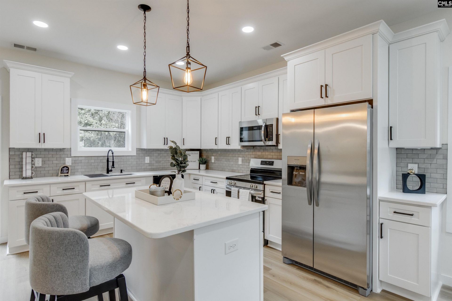 129 Willdin Road  Photo 6