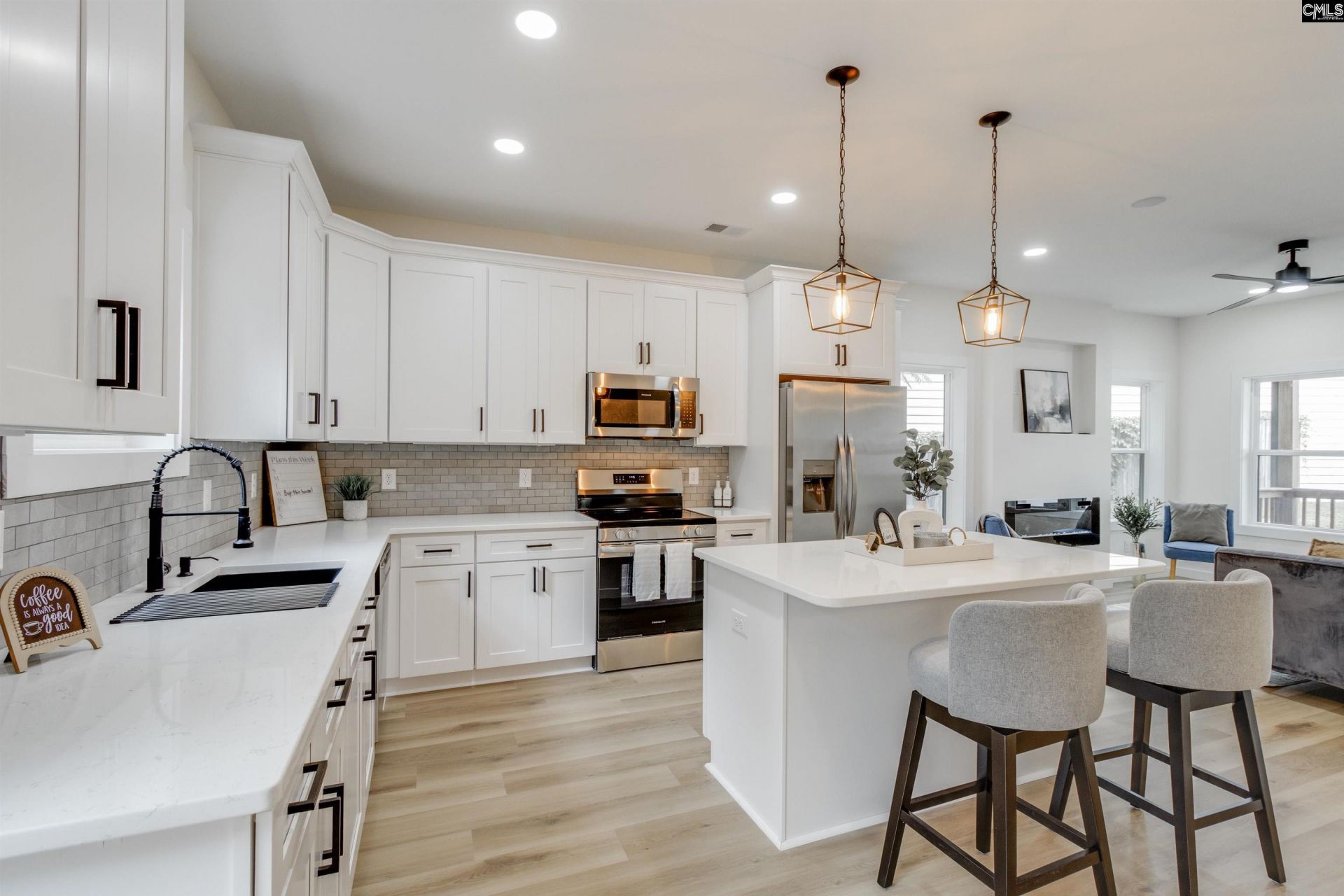 129 Willdin Road  Photo 7